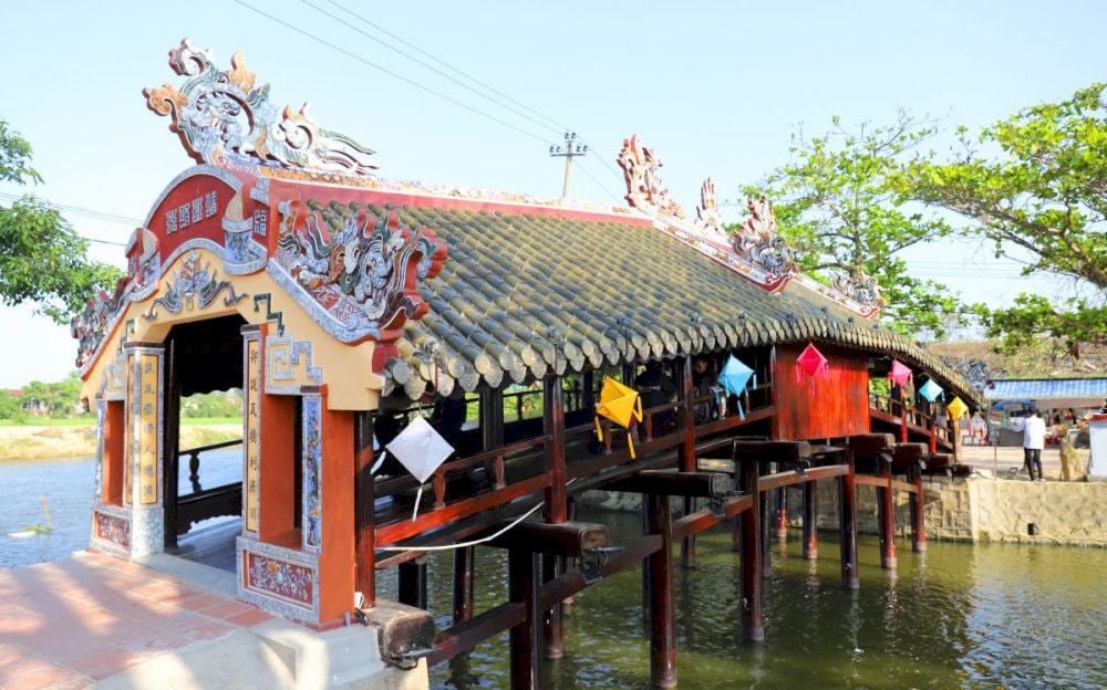 A more than 250-year-old famous historical site in Hue 